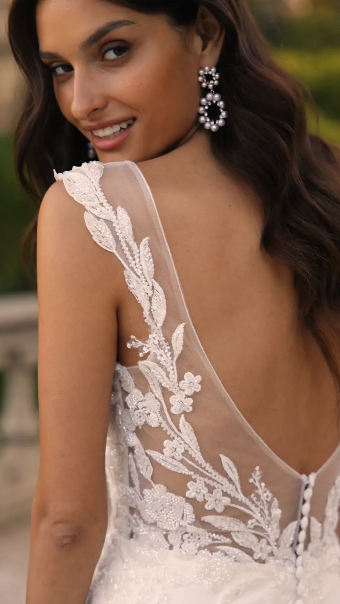 High Split Mermaid Wedding Dress Fashion V-Neck Sleeveless Satin Bride Party Spaghetti Straps Backless Button Robe Mariée