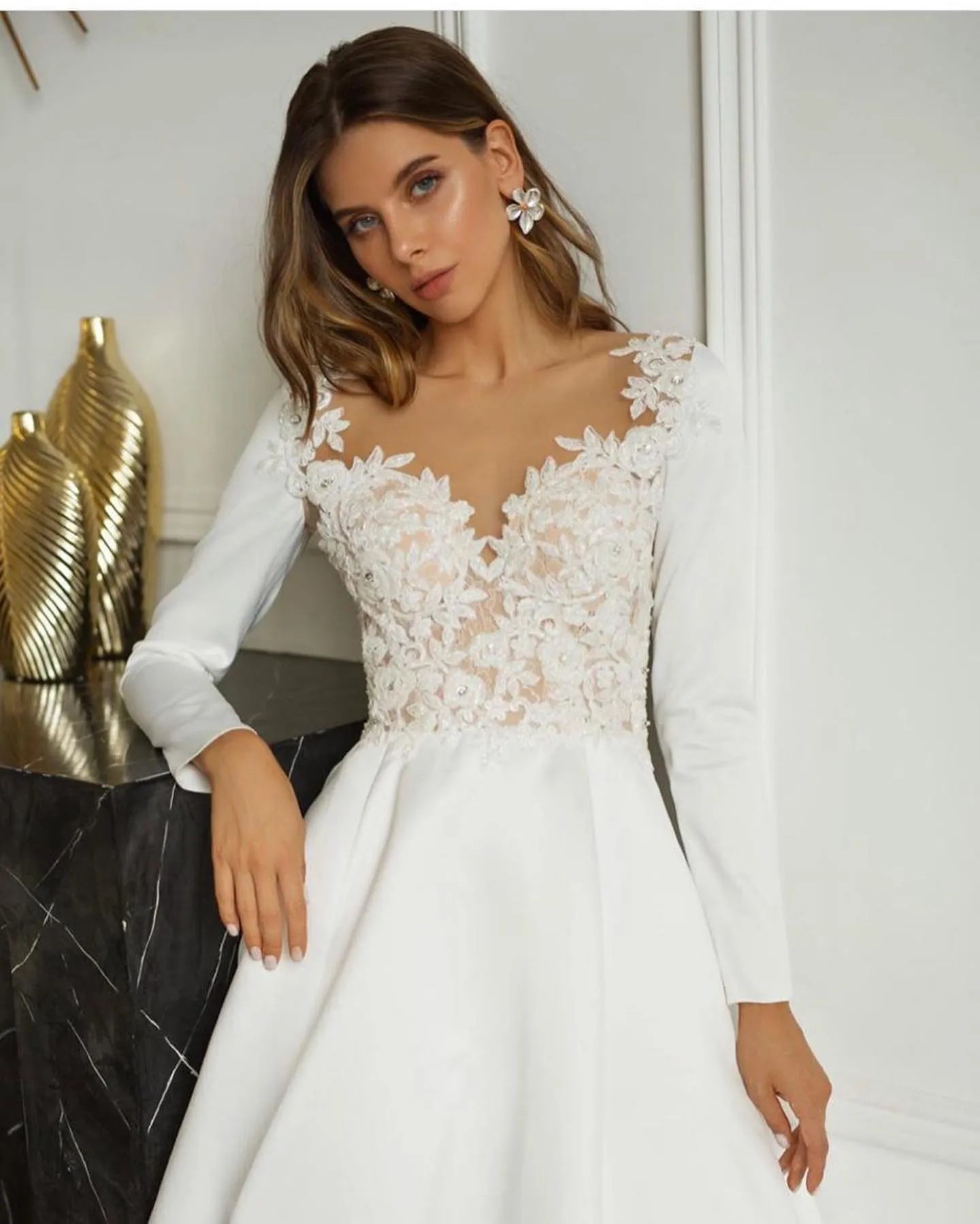 Graceful V Neck Satin Wedding Dresses Long Sleeve Bridal Gowns Lace Appliqued Illusion Back Sweep Train Wedding Dress
