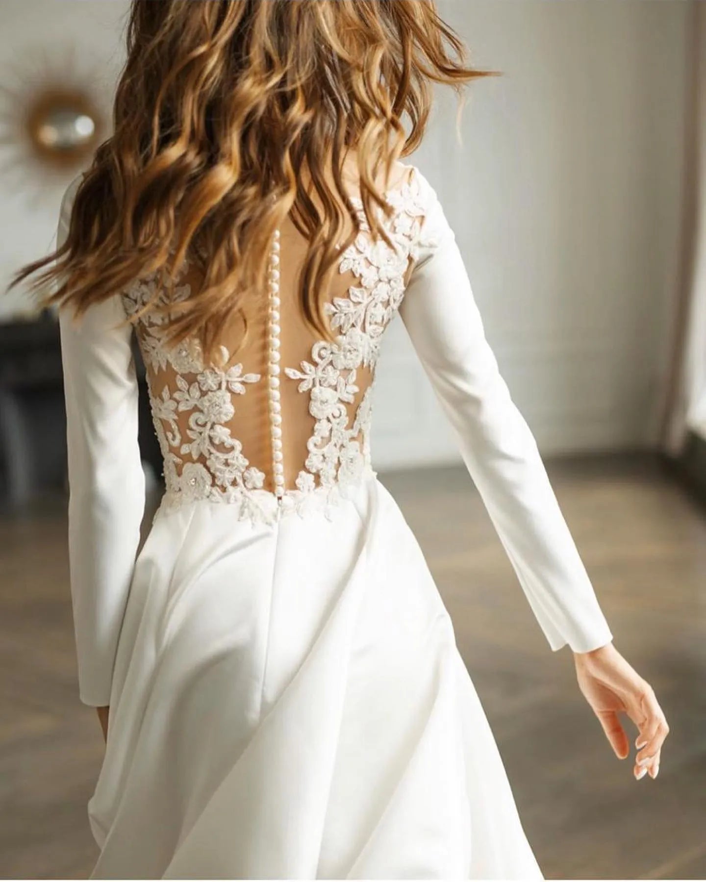 Graceful V Neck Satin Wedding Dresses Long Sleeve Bridal Gowns Lace Appliqued Illusion Back Sweep Train Wedding Dress