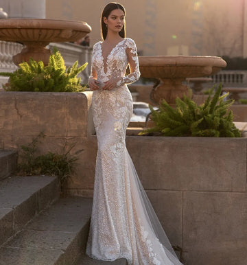 Mother Of The Bride Gown - Luxury Lace Appliques Sequins Mermaid Wedding Dress V-Neck Long Sleeve Backles Sweep Train Bride Gown Vestidos De Noiva Champagne