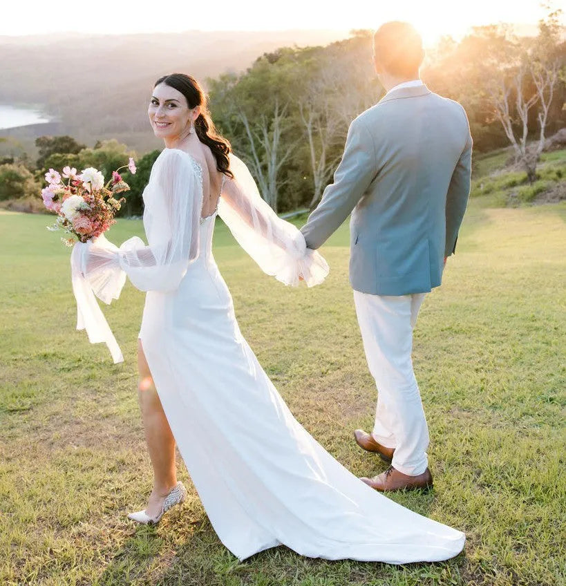 Elegant Long Puffy Sleeve High Side Silt Stain Wedding Dress Simple V-Neck Backless Sequin Floor Length Tulle Bridal Gown
