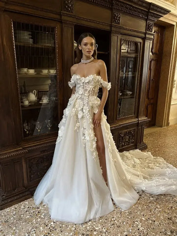 Graceful Off The Shoulder Wedding Dress Classic 3D Flower Bride Robe White A-line Tulle Long Bridal Gown Robe De Mariée White
