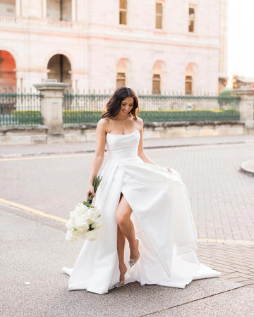 Staples High Slit Satin Elegant Wedding Dress For Women Sleeveless A Line SweepTrain Bridal Gown Vestidos De Novia