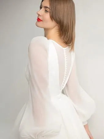 Short Wedding Dresses Jewel Neck Short Long Sleeves Natural Waist Short Organza Wedding Dress Satin Mermaid Bow Satin Court Train Sleeves White Bridal Princess Gown Vestido De Novia Modern