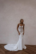 Elegant Mermaid Wedding Dresses Square Collar Spaghetti Straps Lace Open Back Bridal Gown Sweep Train Vestidos De Novia