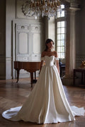A Line Satin Wedding Dresses Women Off The Shoulder Corset Back Bride Dresses Long Train Formal Party Bridal Gowns Black 26W