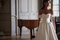 A Line Satin Wedding Dresses Women Off The Shoulder Corset Back Bride Dresses Long Train Formal Party Bridal Gowns
