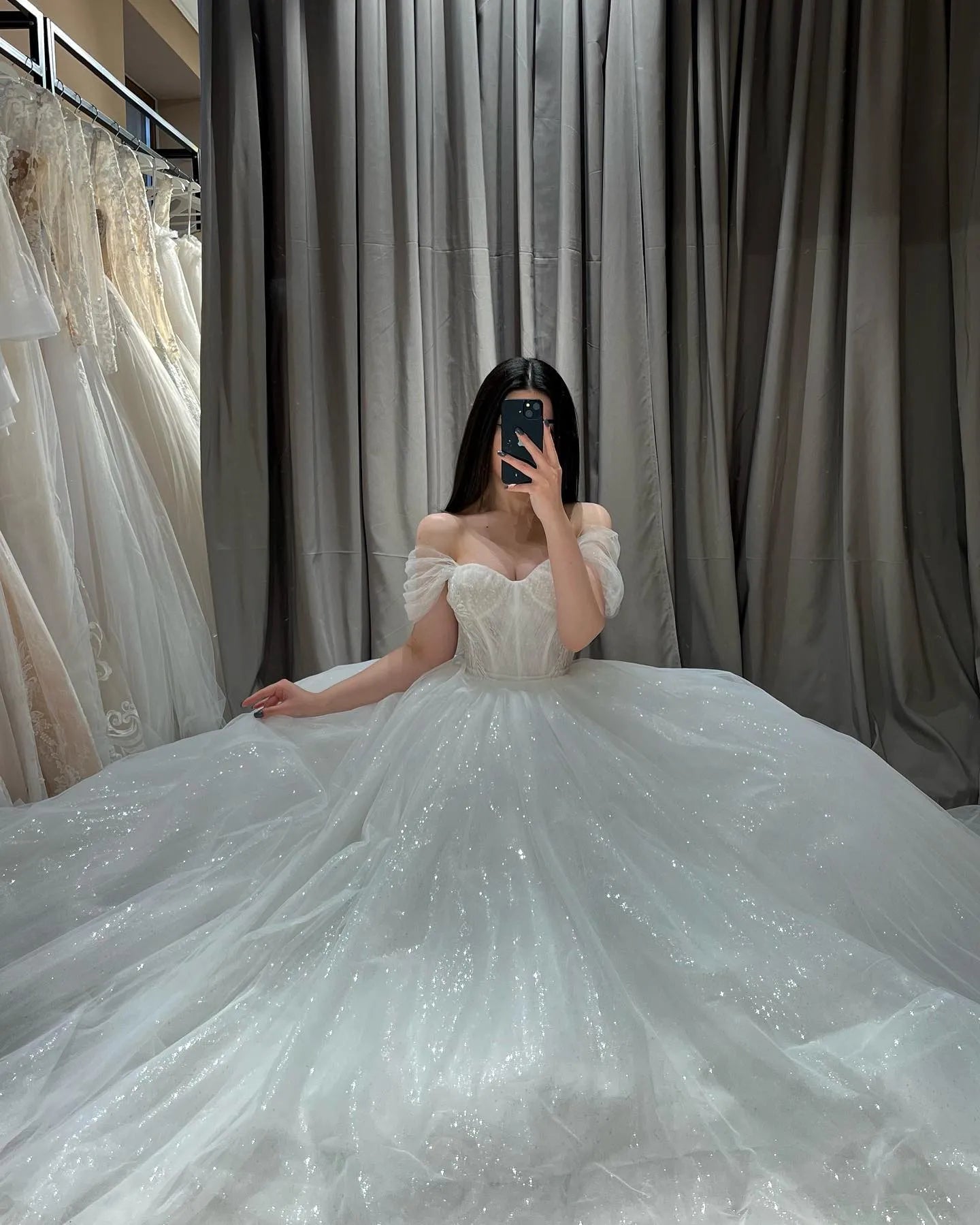 Elegant Glitter Lace Wedding Dresses Sweetheart A-Line Shiny Off Shoulder Bridal Gowns Backless Sparkly Bride Dress White 50cm