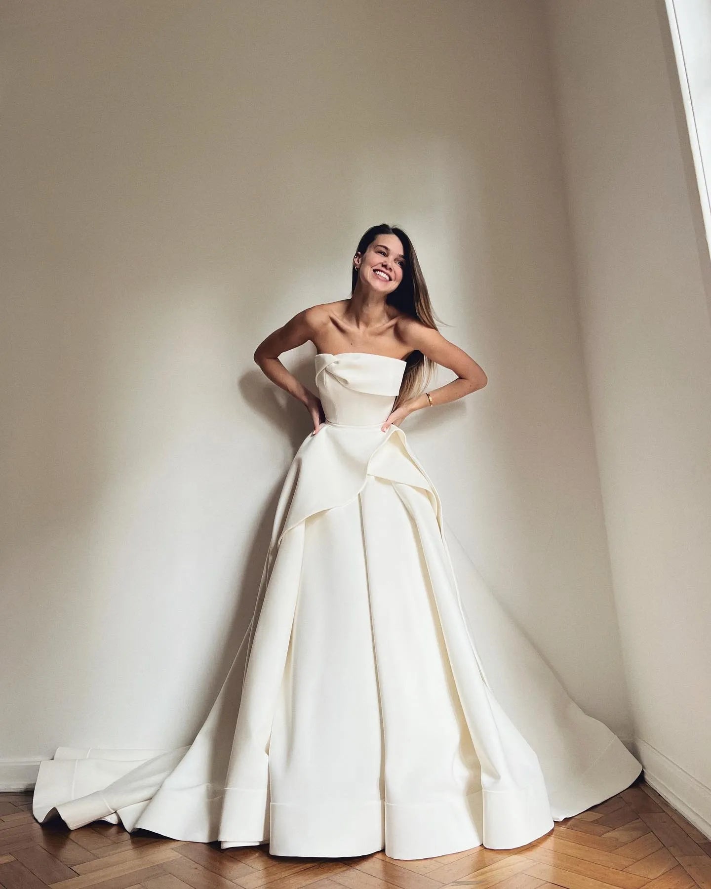 A Line Matte Satin Bride Dresses For Wedding Draped Strapless Formal Party Gowns Bridal Dress vestidos de novia