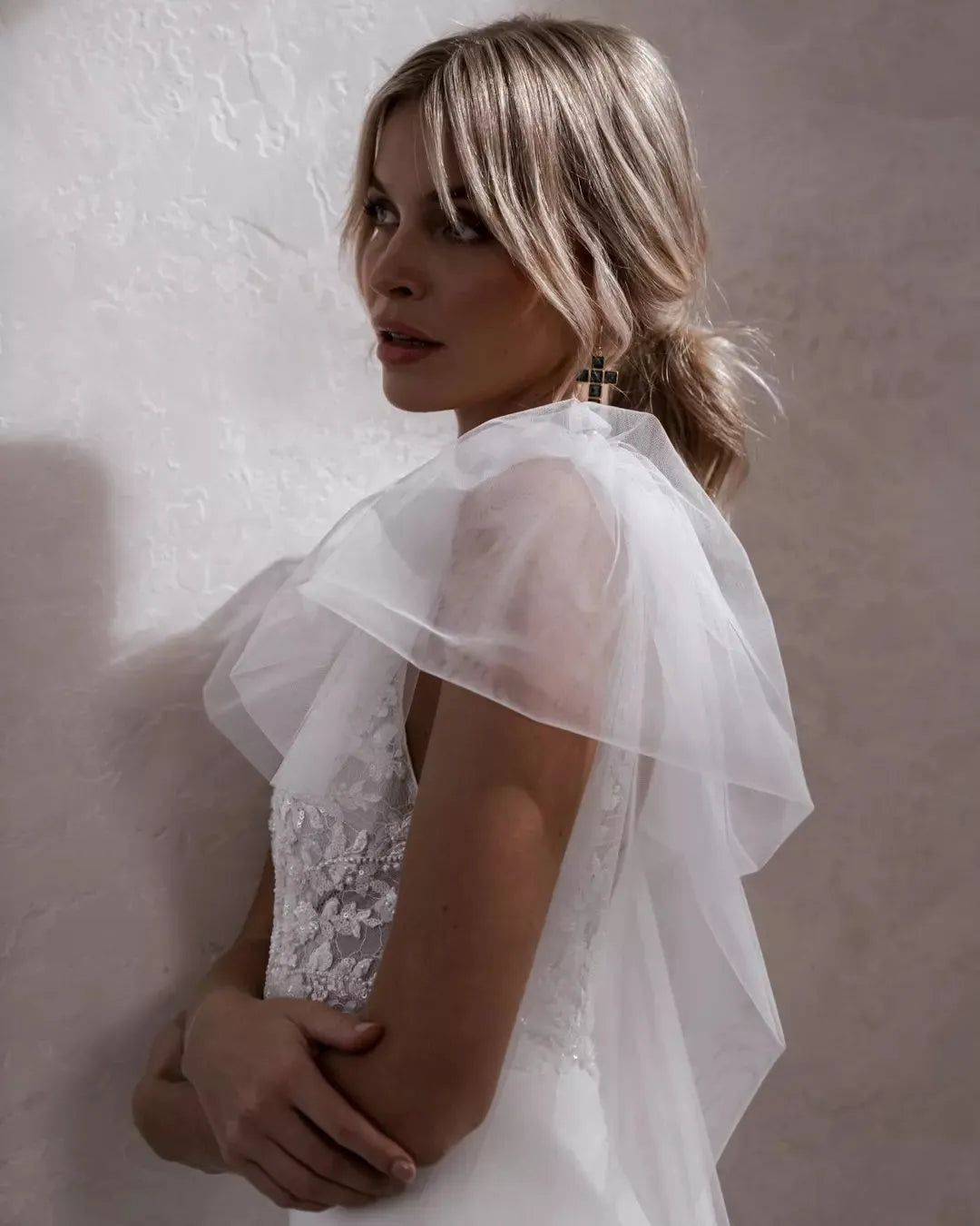 Mermaid Wedding Dresses Lace V-Neck Spaghetti Straps Open Back Satin Elegant Bridal Gown Sweep Train Vestidos De Novia