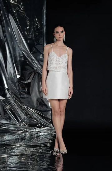 Embroidery Top Flower Modern Vestido De Novia Gown Bow Satin Court Train Wedding Dress Satin Princess Bridal Mermaid