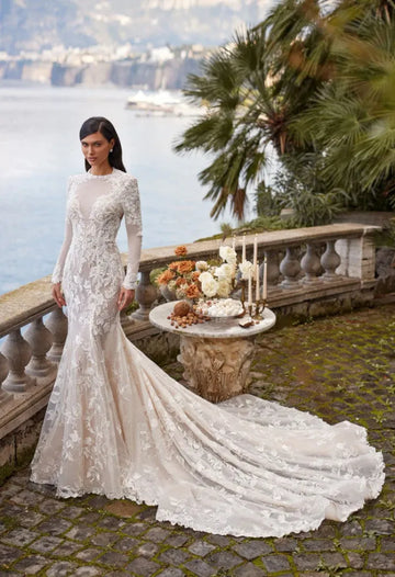 Gorgeous Wedding Dresses For Women O-Neck Bridal Gowns Lace Appliques Full Sleeves Backless Robes Vestidos De Novia Champagne 2