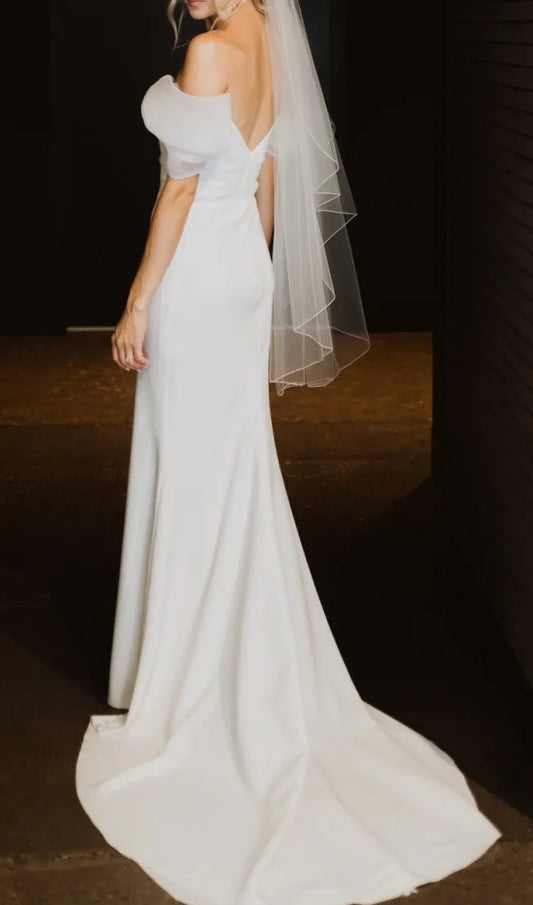 Simple Elegant Mermaid Wedding Dresses Organza Off The Shoulder V-Neck Bridal Gowns Sweep Train Beach Plain Vestido de novia