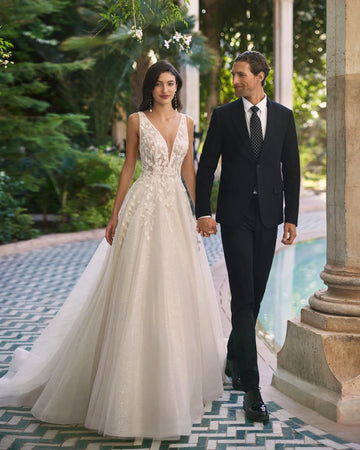 Classic BOHO Tulle Wedding Dresses Women's A Line Sexy Sleeveless Appliques Backless Bridal Gowns Formal Vestidos De Novias Champagne 2
