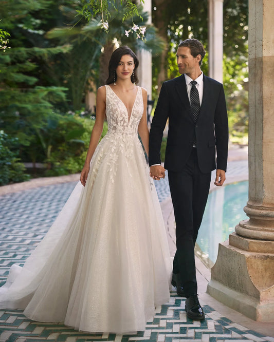 Classic BOHO Tulle Wedding Dresses Women's A Line Sexy Sleeveless Appliques Backless Bridal Gowns Formal Vestidos De Novias Champagne 2