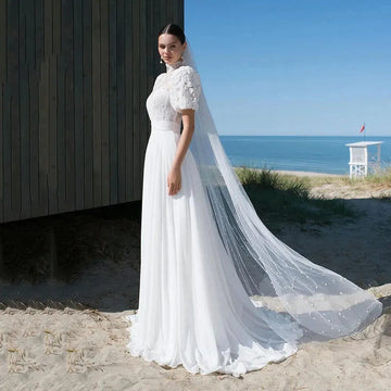 Luxury Wedding Gowns For Women High Neck Short Sleeves 3D Flower Lace Appliques Bride Dress Boho Wedding Dress White
