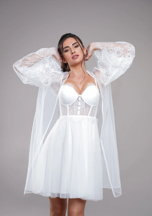 Elegant Two-Pieces Lace Mini Bride Robe For Wedding Sexy Flare Sleeves Soft Tulle Bridal Shower Dress Women Night Gwon