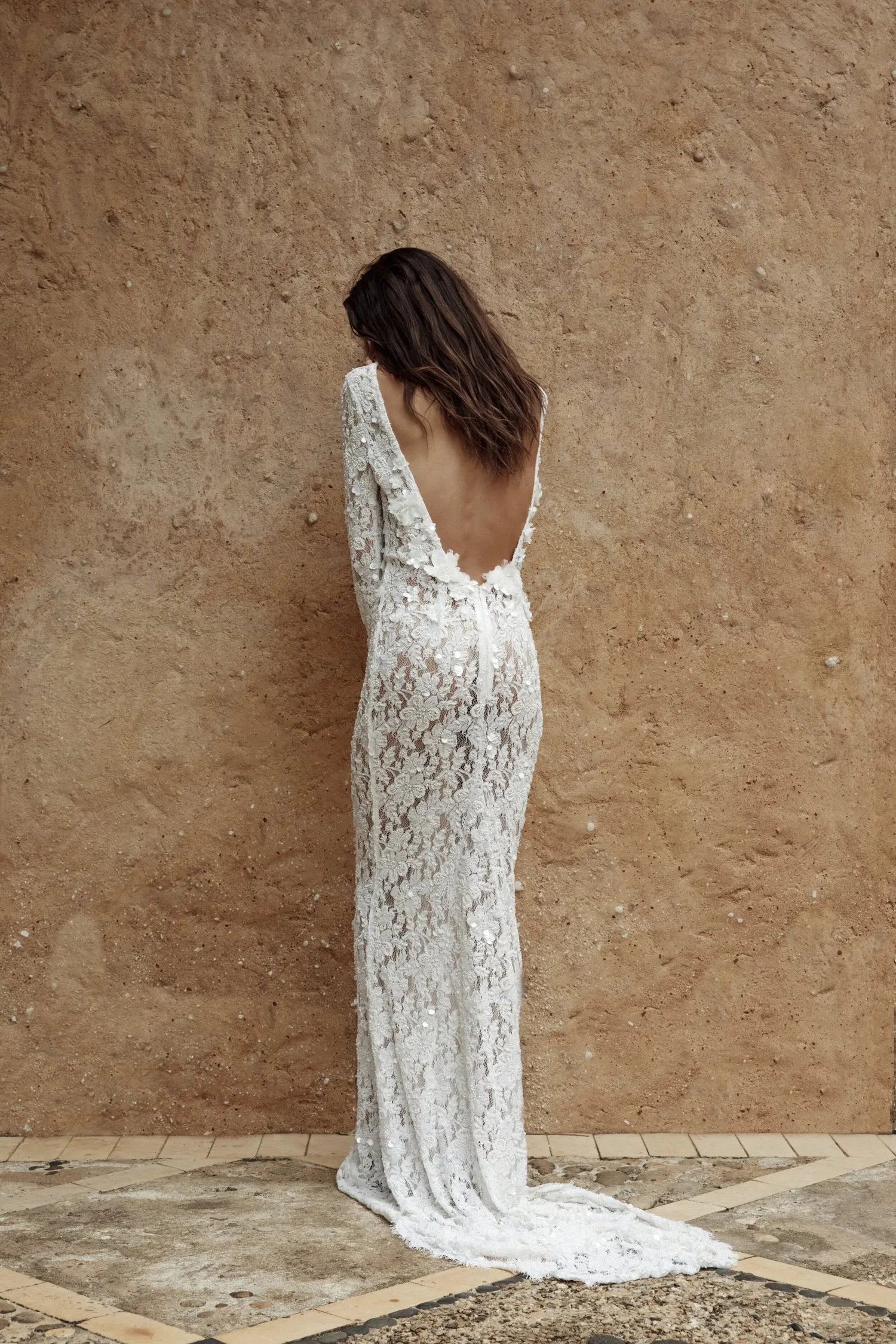 Sexy Deep V-neck Weeding Dress Appliques Pearls Bride Robe Graceful Floor-length Bridal Dresses Vestidos De Novia