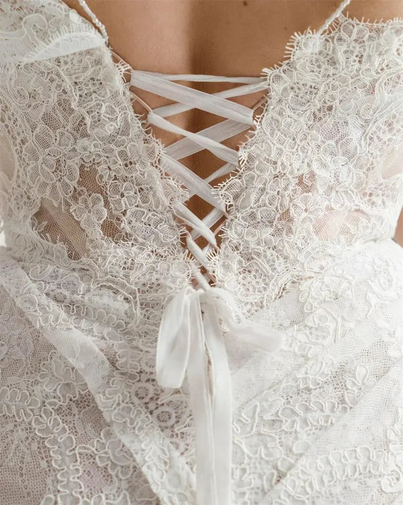 Short Tulle Wedding Dresses Mini Pearls Lace Appliques Bride Dress Vestido Branco Wedding Gowns Lace-up Back Robe De Mariée