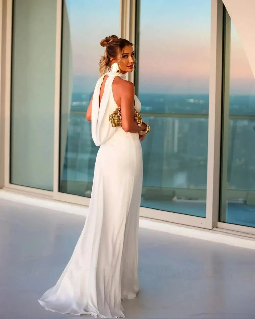 Simple Sexy Halter Neck Wedding Dress For Women Satin Sleeveless Backless Bridal Gown Robe Custom Made Vestido De Novia