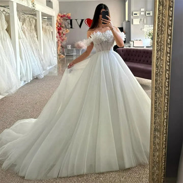 Elegant Tulle Wedding Dresses Ruched Off Shoulder A-Line 3D Flowers Bridal Gowns Ball Backless Princess Bride Dress Custom Color