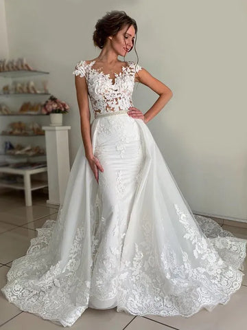 Graceful Wedding Dresses Strapless Pleats Organza with Floral Applique Lace-up Back Plus Size Wedding Dresses Custom Made Black