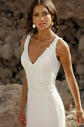 Elegant V Neck Mermaid Wedding Dress Sleeveless Appliques Satin Illusion Back Sweep Train Bridal Gown Vestidos De Novia