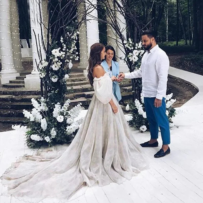 Boho Off The Shoulder Princess Wedding Dress Sweetheart Appliqued Puff Sleeves Bride Dress A-Line Backless For Bride Gown