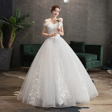 Wedding Dress Sexy V-neck Ball Gown Princess Vintage Wedding Dresse Luxury Lace Wedding Gowns Plus Size