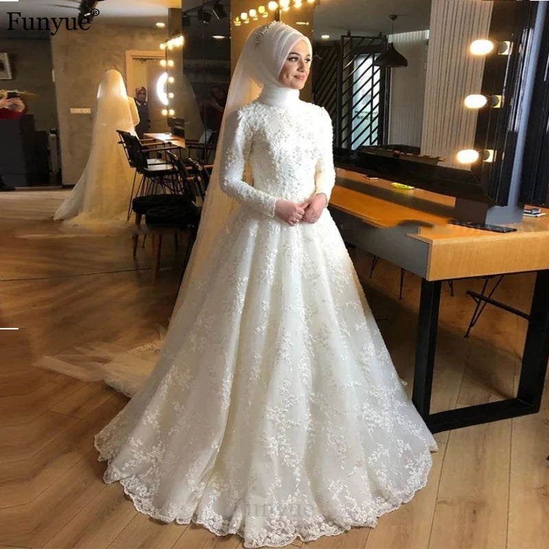 Islamic Ivory Full Lace Pearls Muslim Wedding Dress High Neck Long Sleeve Hijab Bridal Dress Elegant Vestidos De Novia Ivory