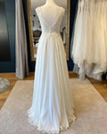 Elegant Bohemian Wedding Dresses Lace Appliques A-Line Floor-Length Backless O-Neck Sleeveless Bride Gown Robe De Mariée