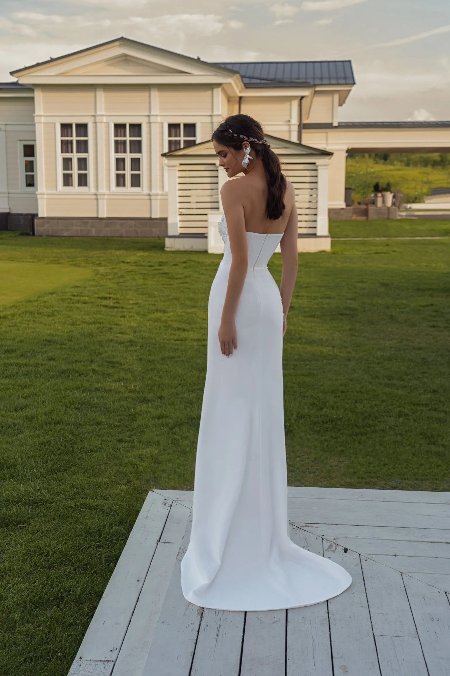 Sexy Sleeveless Backless Wedding Dress Sparkly Sequins Appliques Bride Robe Elegant Long Bridal Gown Robe De Mariée