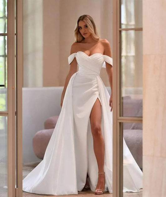 Elegant Satin Wedding Dresses Lace Up Back Off Shoulder Sleeveless A-line Simple Side Split Vestidos De Novia Robe De Mariée Champagne