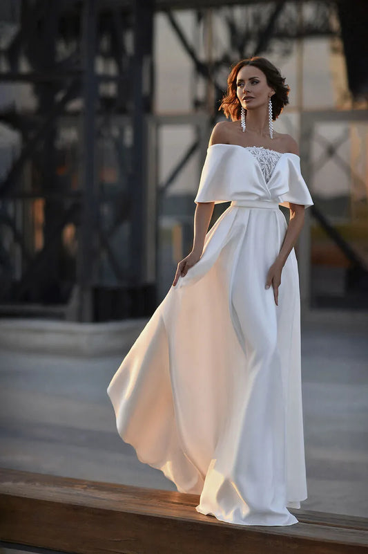 Simple Boat Neck Wedding Dresses Slim Satin Lace Up Appliques A Line Floor-Length Princess Party Dresses Bridal Gowns Robe