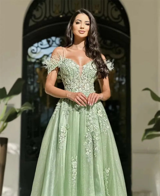 Elegant Prom Dresses Tulle Off The Shoulder Feathers Appliques Party Gowns Side Slit Floor Length