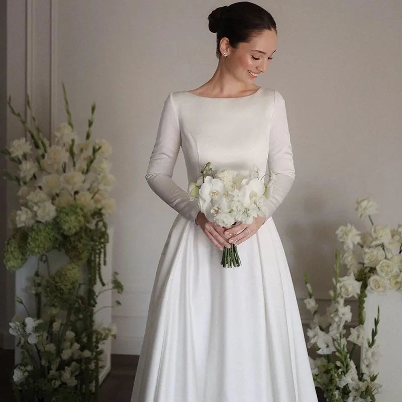 White A-Line Long Wedding Dresses Simple O-Neck Long Sleeve Bride Dress 2025 Boho Beach Wedding Prom Gowns Custom Size