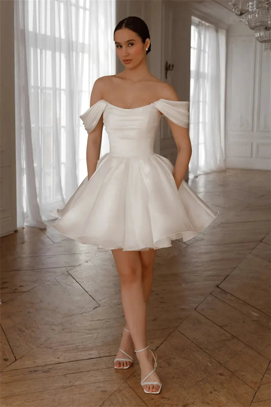 Bella White Satin Mini robes de soirée Off the Shoulder A-line Prom Dresses Elegant Lace-up Back Short Wedding Dress As Picture