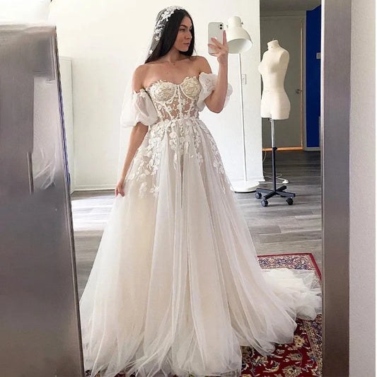 Short Puff Sleeves 3D lace Wedding Dresses Champagne Liner Tulle Appliques Formal Bridal Gowns Women White
