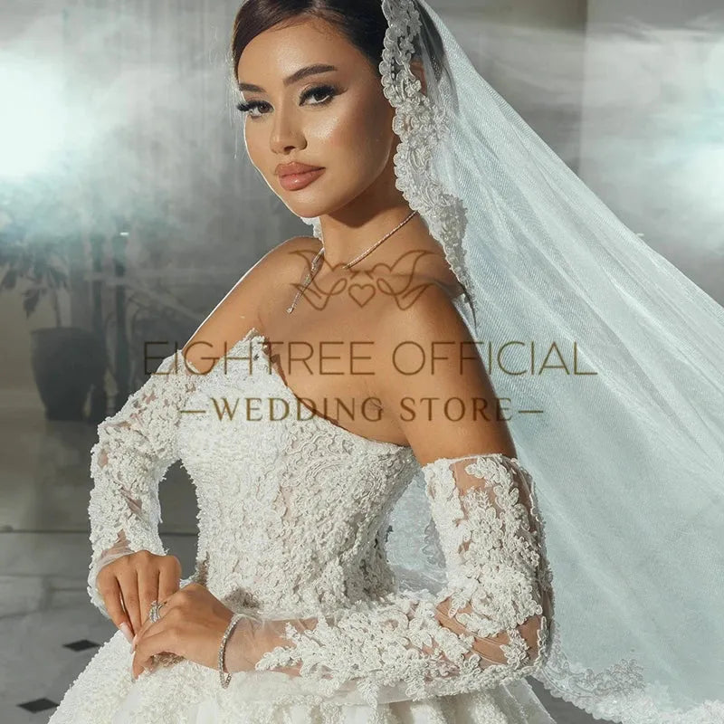 White A-Line Wedding Dresses Strapless Appliques Princess Satin Bridal Dress Formal Wedding Ball Prom Gowns Customized