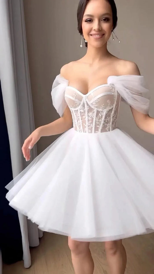 Simple Short Bride Wedding Dresses Appliques Lace Sweetheart Corset Back Formal Party Dress A Line Princess Bridal Gowns Black