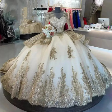Gold Appliques Quinceanera Dresses Vestidos De 15 Anos Ball Gown Formal Birthday Party Prom Gown Corset Back Train Champagne