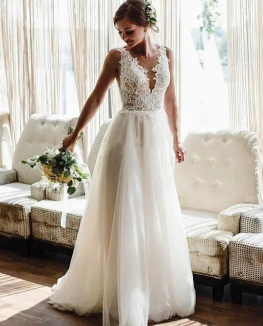 Sexy Backless Lace Tank Wedding Dresses Spring Sleeveless A-Line Tulle Long Bridal Gown Country Style Party Dress Robe As Picture