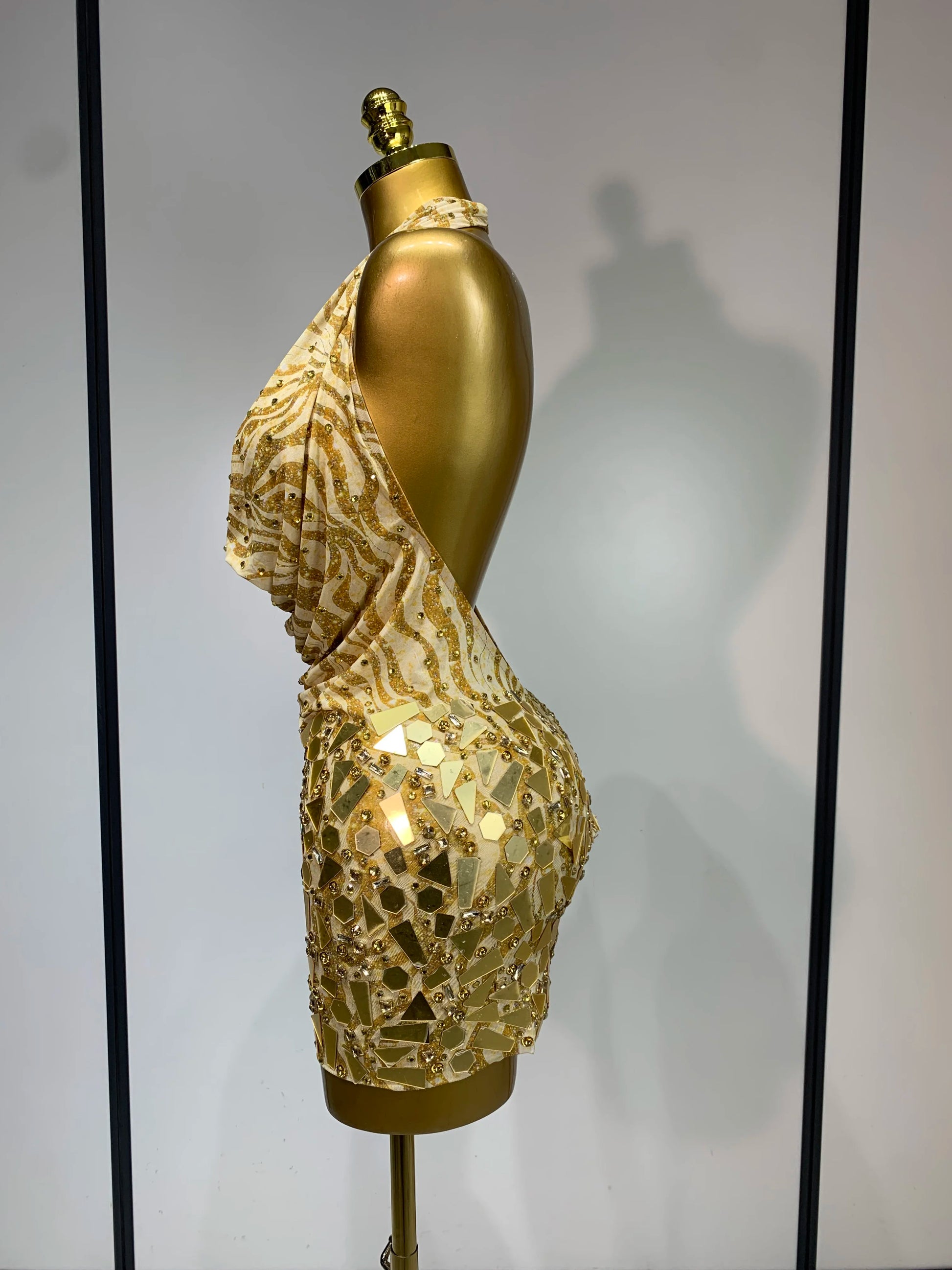 Women Sexy Backless Deep V Neck Mini Gold Dress Celebrity Elegant Evening Prom Dresses Birthday Photo Shoot Nightclub Costume