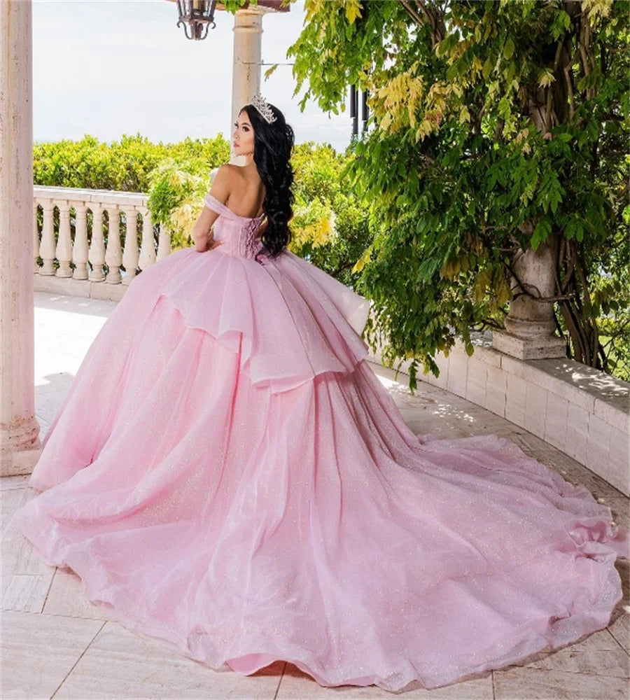 Beautiful Pink Quinceanera Dresses Off Shoulders Beaded Vestidos 15 Xv Años Big Size Fifteen Birthday Party Gowns Customized Pink