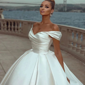 2023 Sexy Off Shoulder Bridal Dresses Satin Lvory A-Line Pleated Simple Princess Wedding Gowns Vestidos De Novia Formal Party