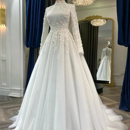 Elegant Muslim Wedding Gown for Bride Appliques Flowers Arabic Dubai Long Sleeves Bridal Dress Tulle Robe De Mariage Champagne