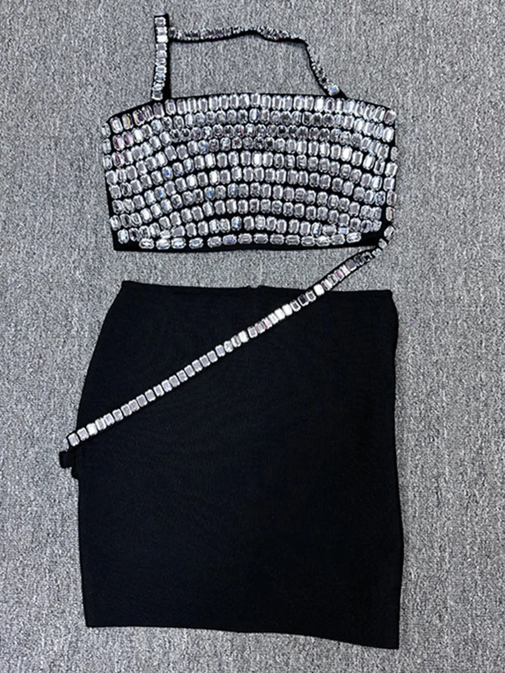 2025 Spring Sexy Women's Nail Bead Design Bandage Dress Slant Collar Sleeveless Waist Design Bag Hip Mini Dresses Party Vestidos black