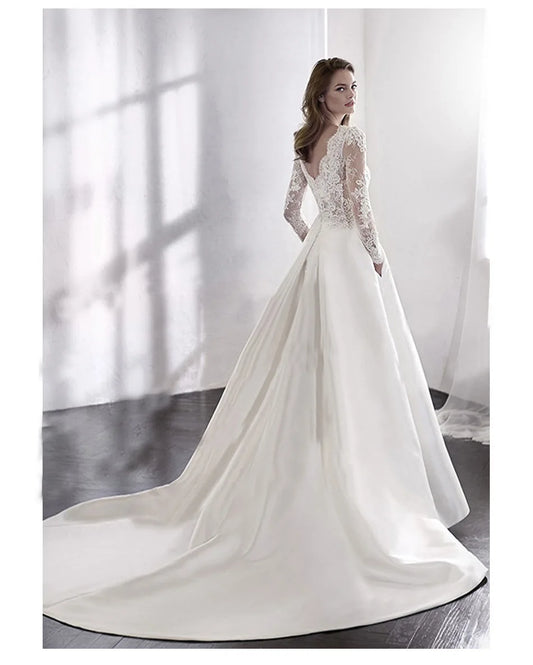 Long Sleeved Wedding Gown O-neck Lace Appliques Pocket Sweep Train Bridal Dress Plus Size Custom Made Vestido De Noiva