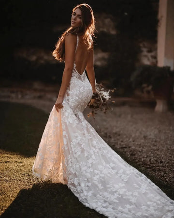 Sexy Wedding Dress Floral Lace Tulle Mermaid Staphetti Strap Backless Appliques Open Back Glitter Bride Gowns White
