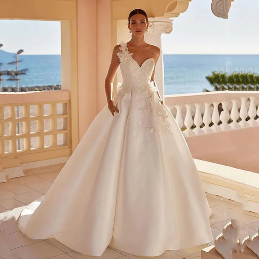 Vintage Wedding Dresses One Shoulder A-Line Lace Appliques Bridal Gowns With Pockets Princess 3D Flowers Bride Dress White